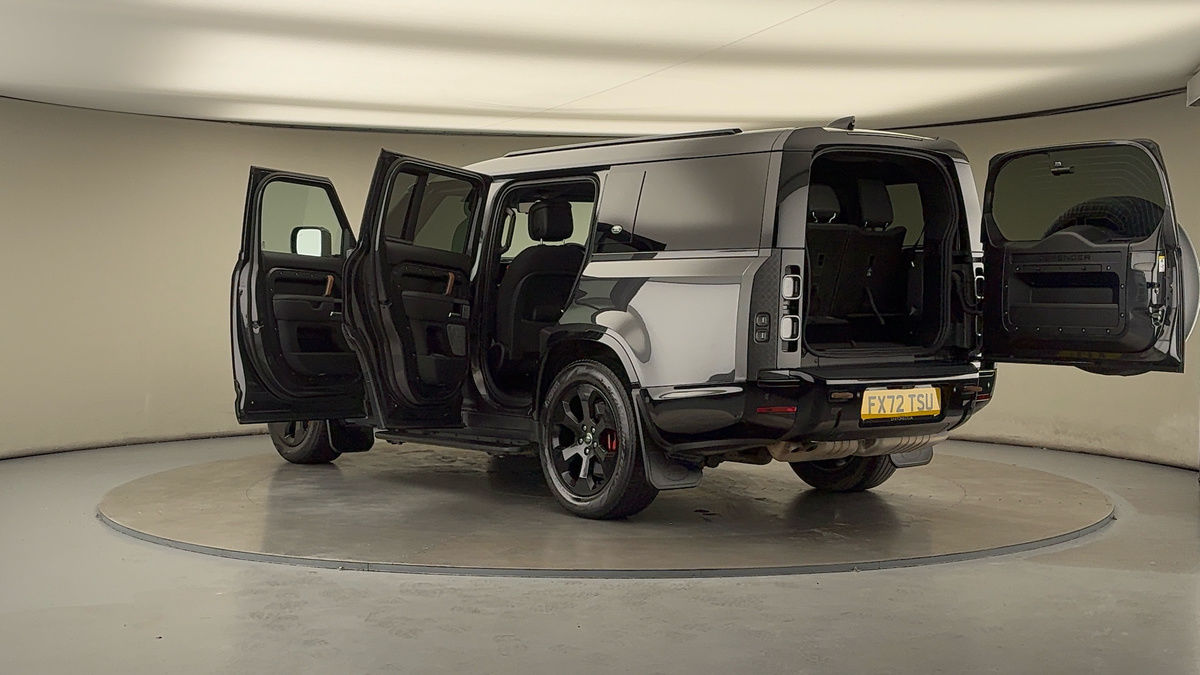 More views of Land Rover Defender 130