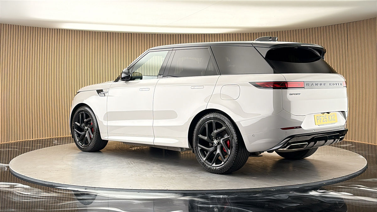More views of Land Rover Range Rover Sport