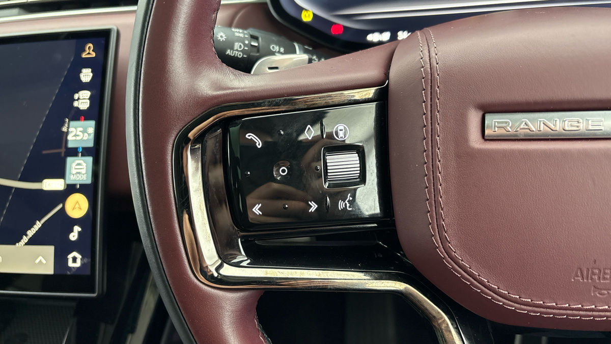 Land Rover Range Rover Sport Image 13