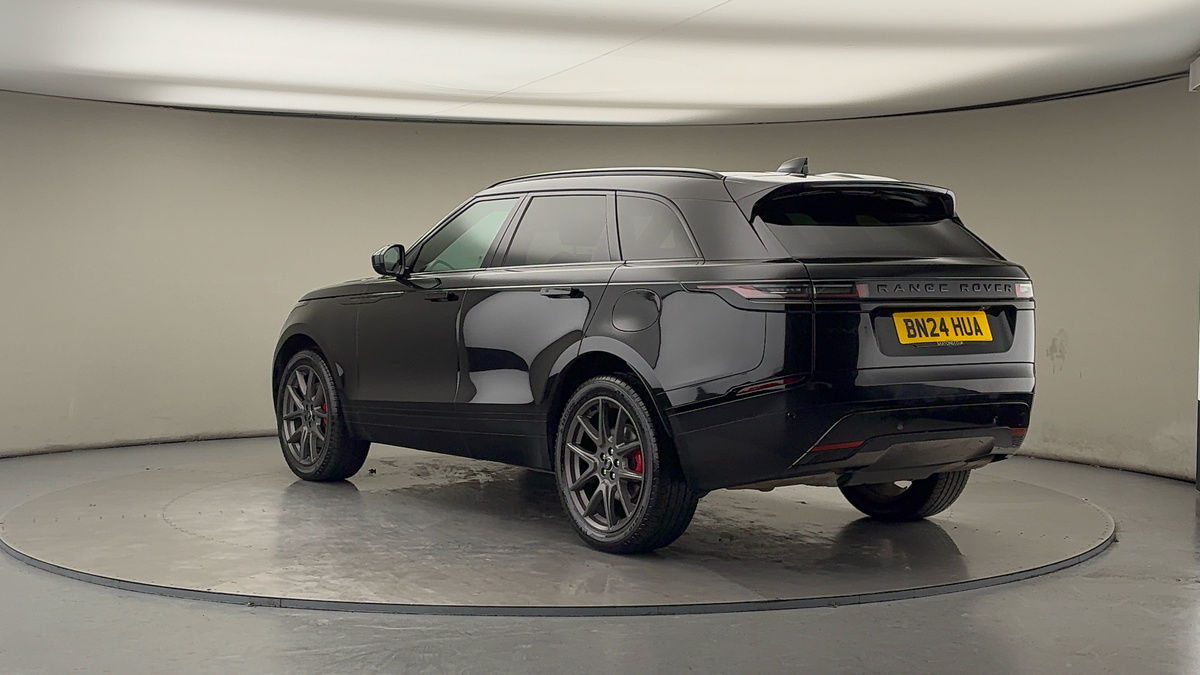 Land Rover Range Rover Velar Image 2