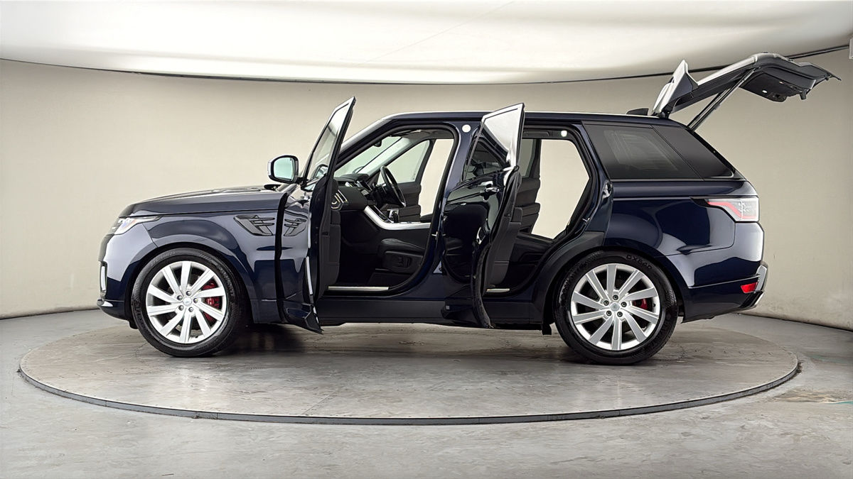 More views of Land Rover Range Rover Sport
