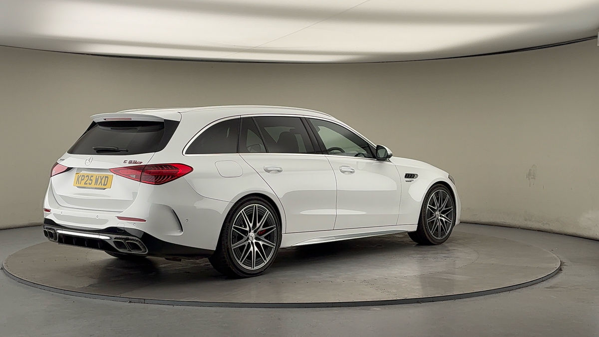 Mercedes-Benz C Class Image 21