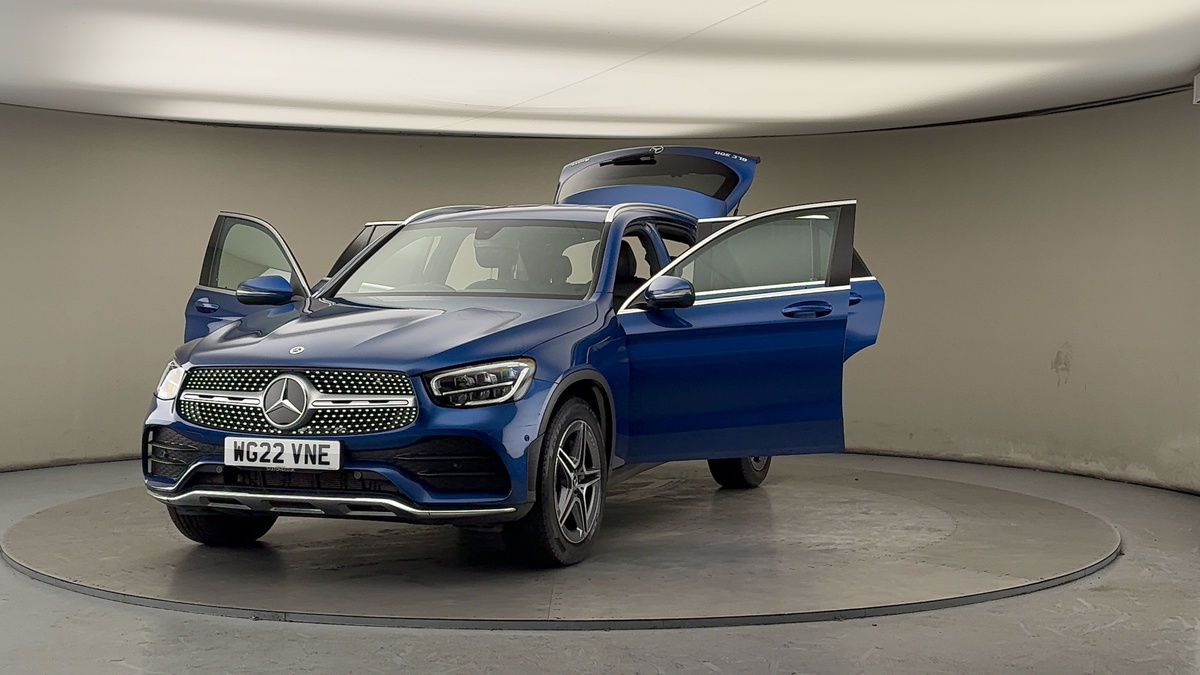 More views of Mercedes-Benz GLC