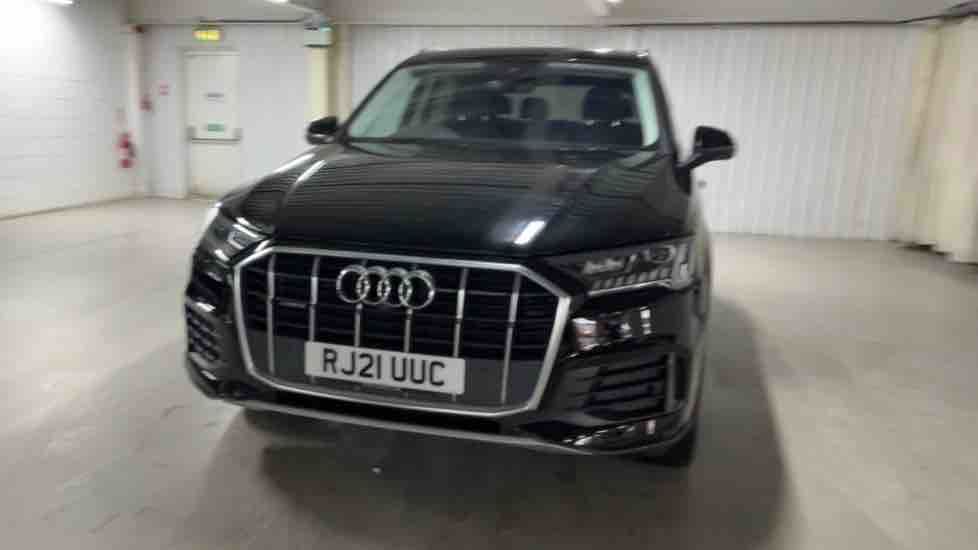 More views of Audi Q7