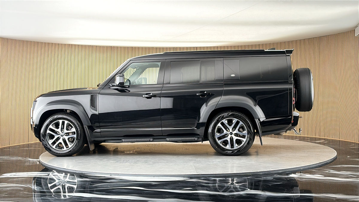 More views of Land Rover Defender 130