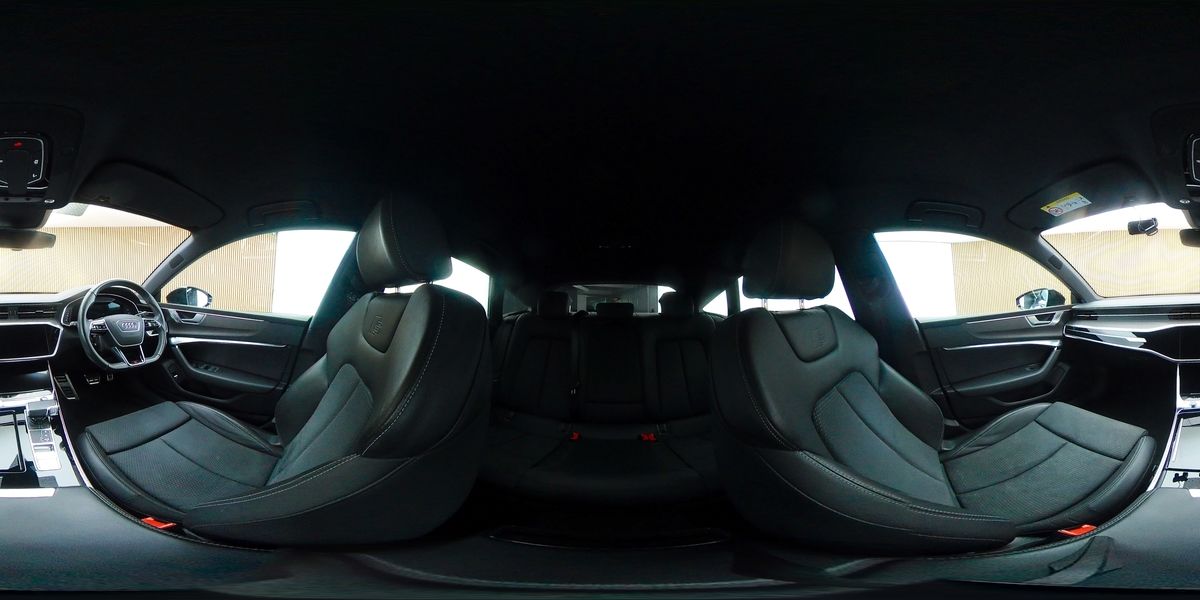 More views of Audi A7