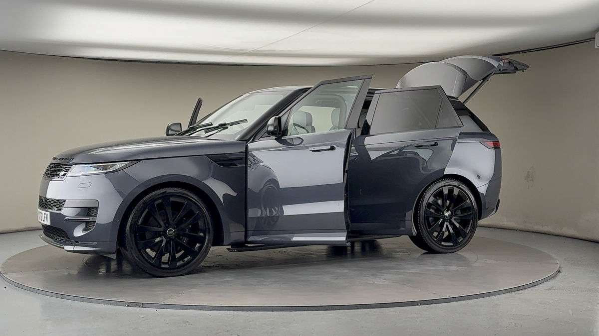 More views of Land Rover Range Rover Sport