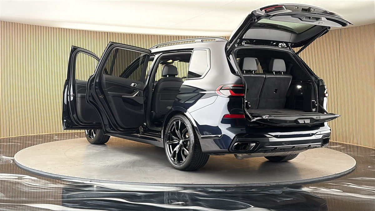 BMW X7 Image 23
