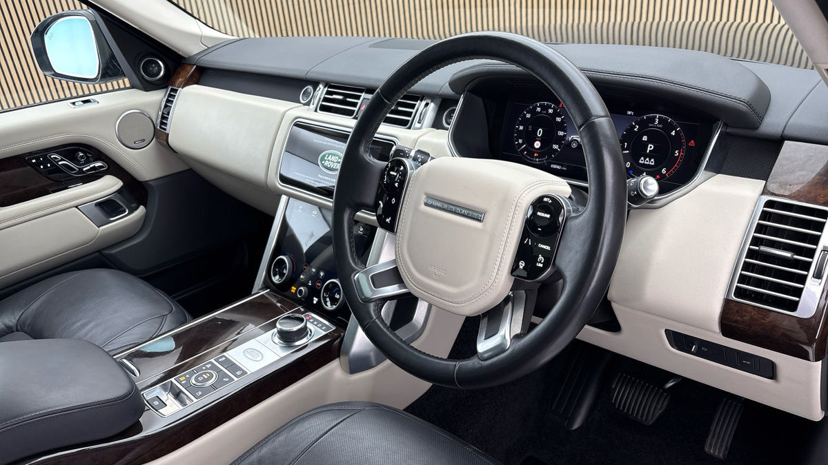 Land Rover Range Rover Image 5