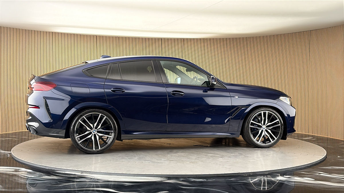 More views of BMW X6