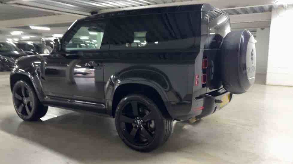 More views of Land Rover Defender 90