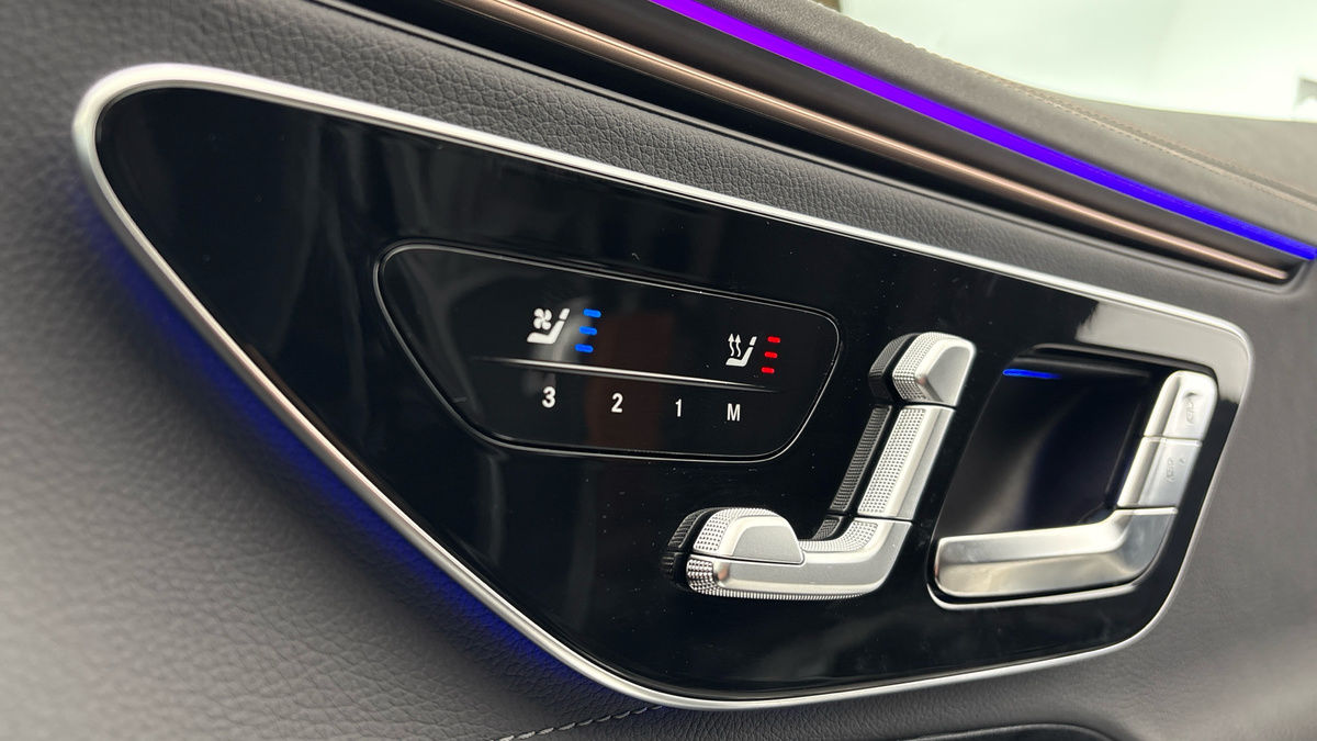 Mercedes-Benz EQE Image 33