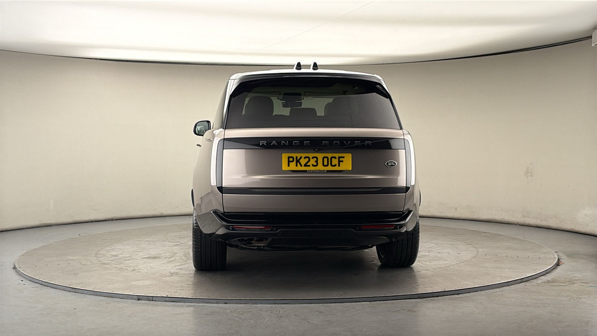 More views of Land Rover Range Rover