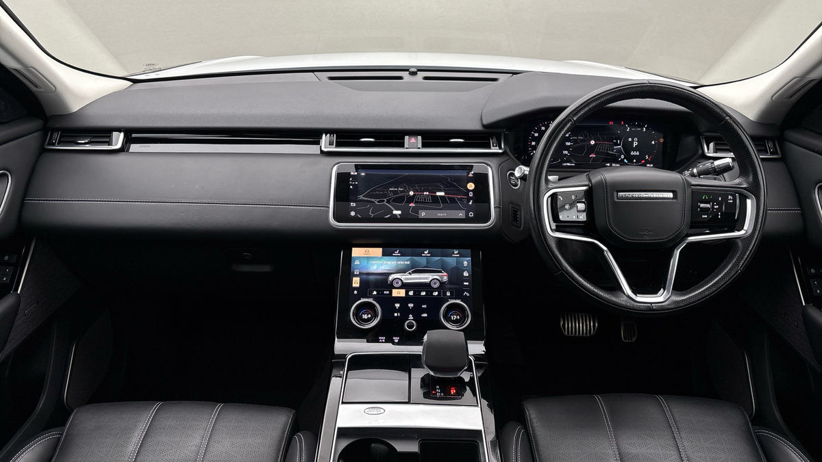 Land Rover Range Rover Velar Image 12