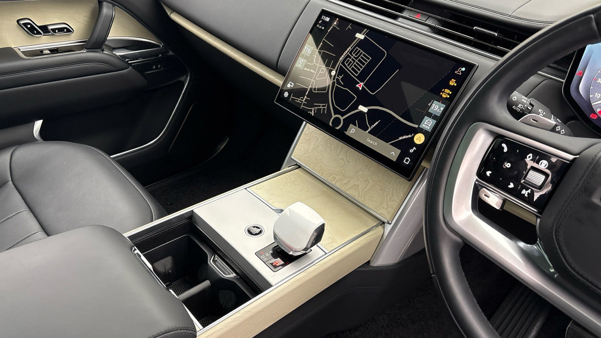 Land Rover Range Rover Image 18