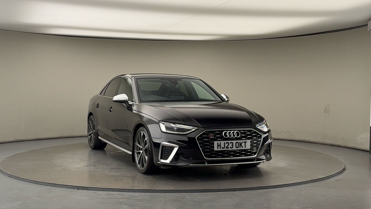 More views of Audi S4