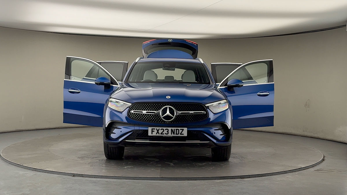 More views of Mercedes-Benz GLC