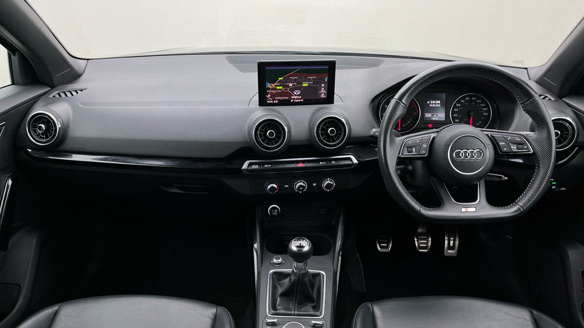 Audi Q2 Image 12