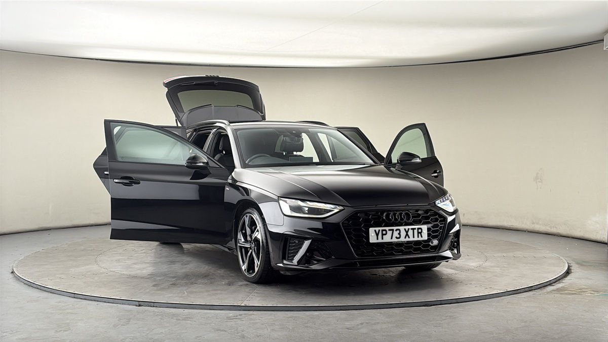 More views of Audi A4 Avant