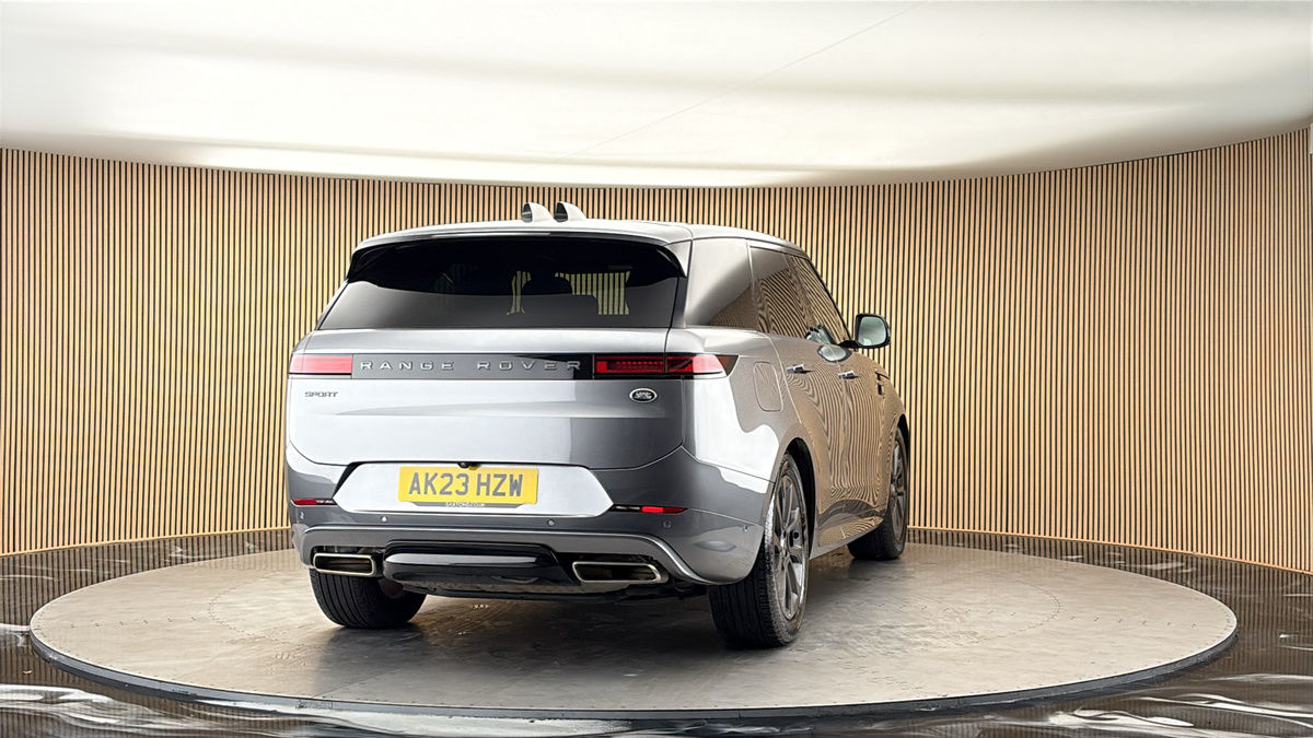 More views of Land Rover Range Rover Sport