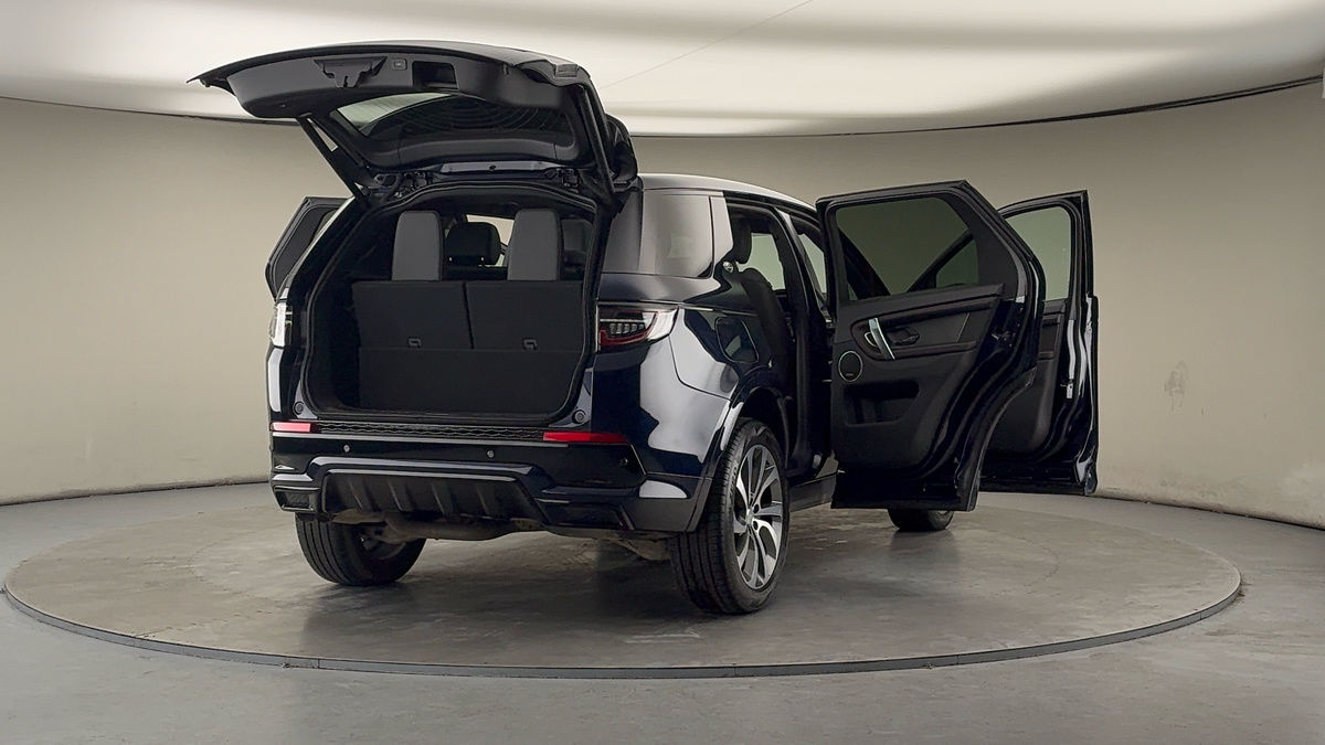 More views of Land Rover Discovery Sport