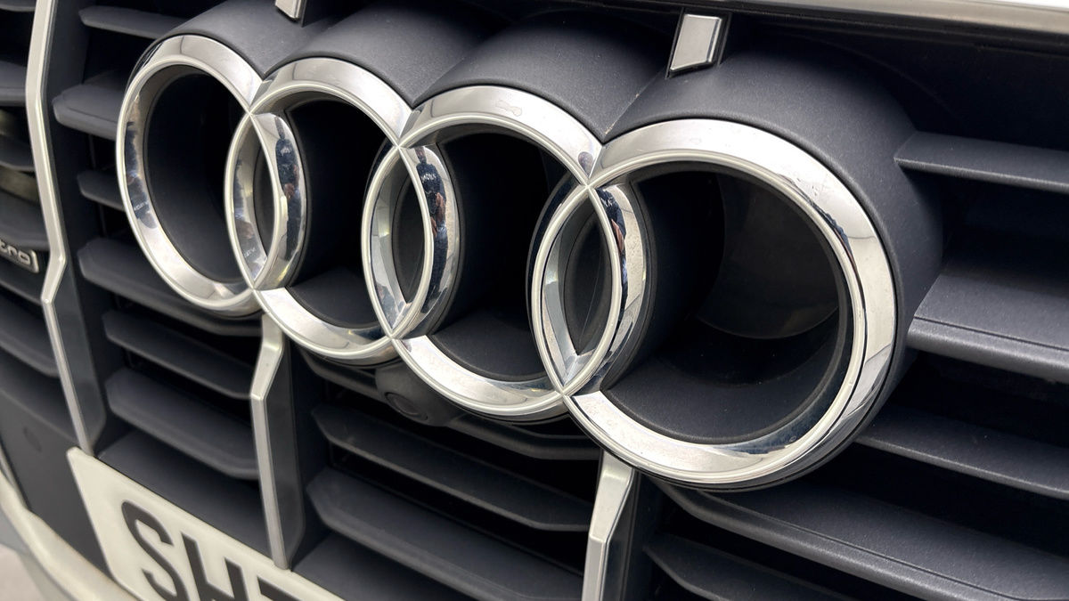 Audi Q7 Image 24