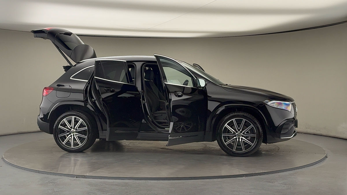 More views of Mercedes-Benz EQA