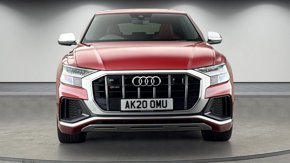Audi SQ8 Image 3