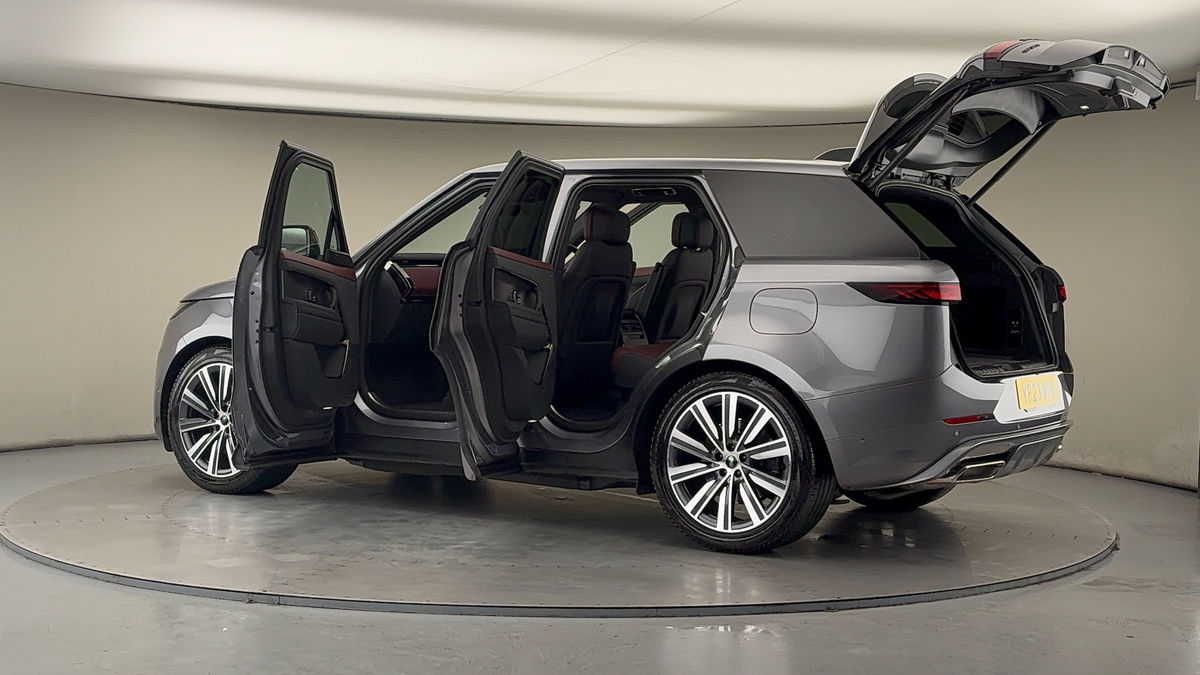 More views of Land Rover Range Rover Sport