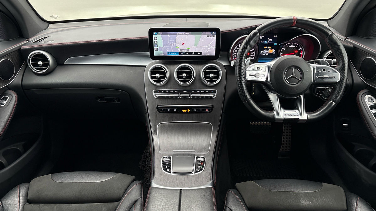 Mercedes-Benz GLC Image 12