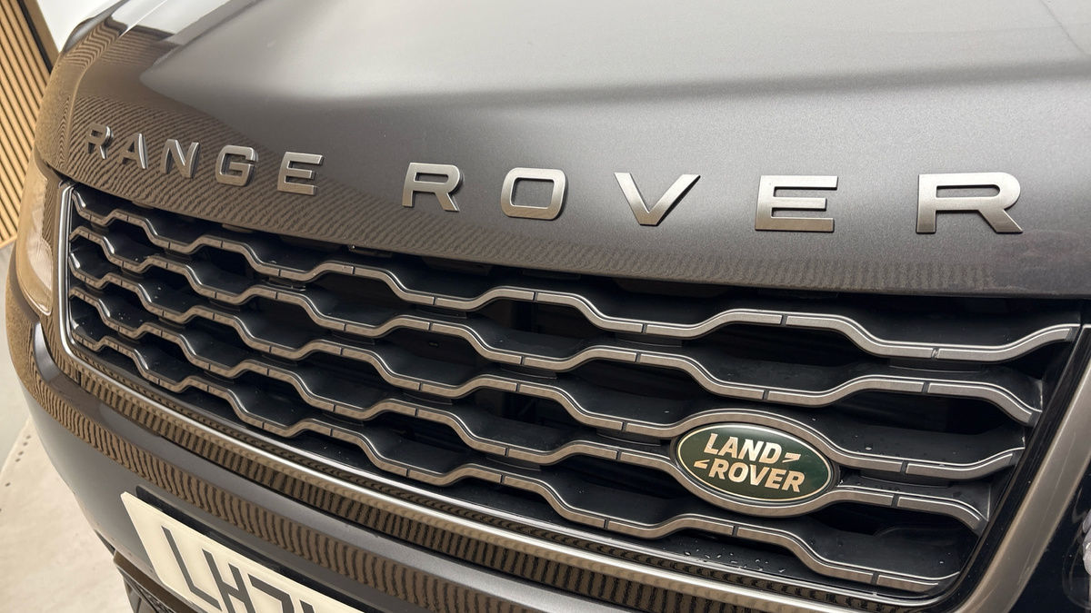 Land Rover Range Rover Sport Image 24