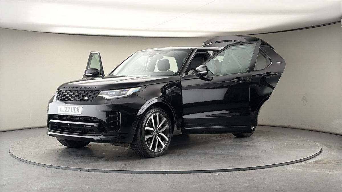 More views of Land Rover Discovery