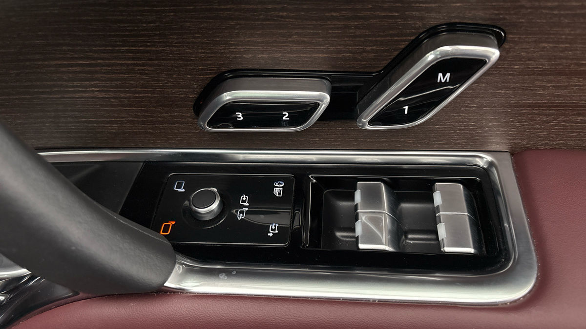 Land Rover Range Rover Image 26