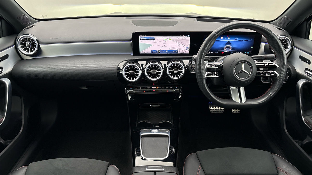 Mercedes-Benz A Class Image 12