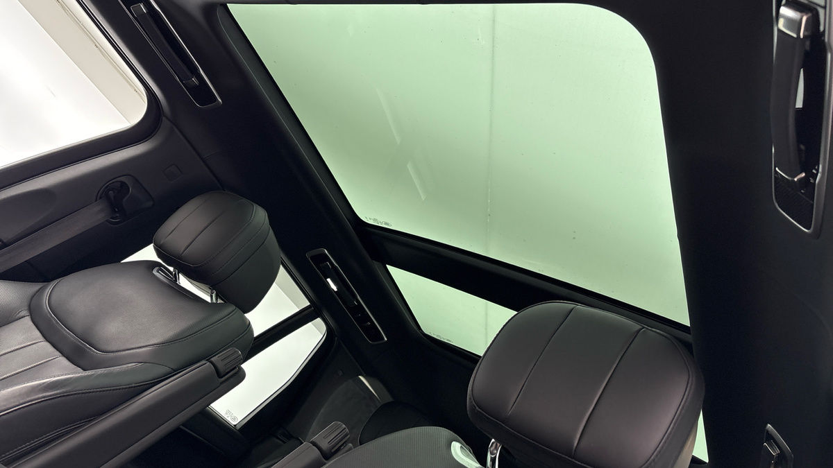 Land Rover Range Rover Image 6