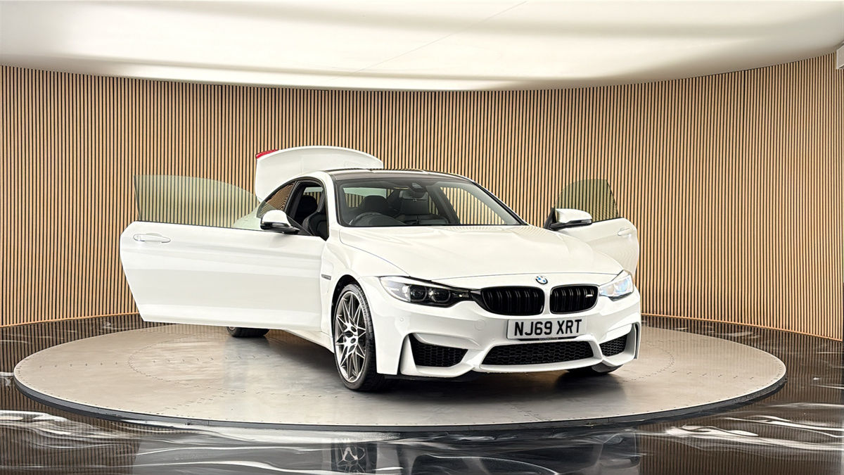 More views of BMW M4