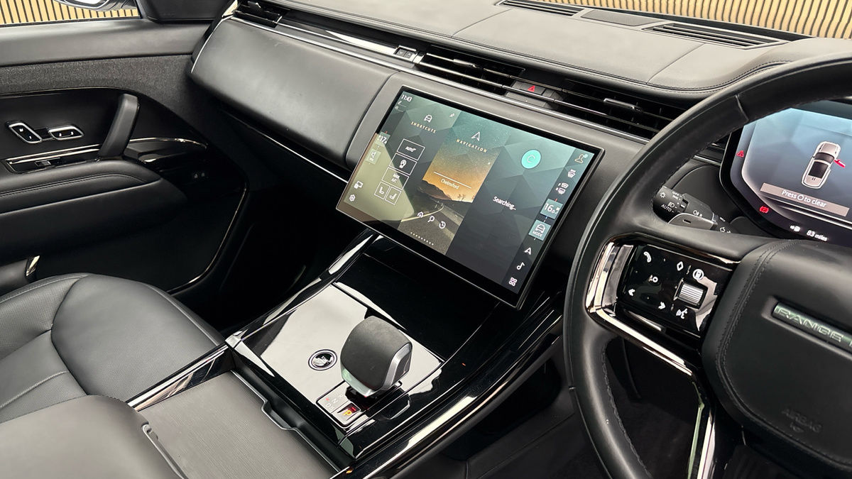 Land Rover Range Rover Sport Image 18