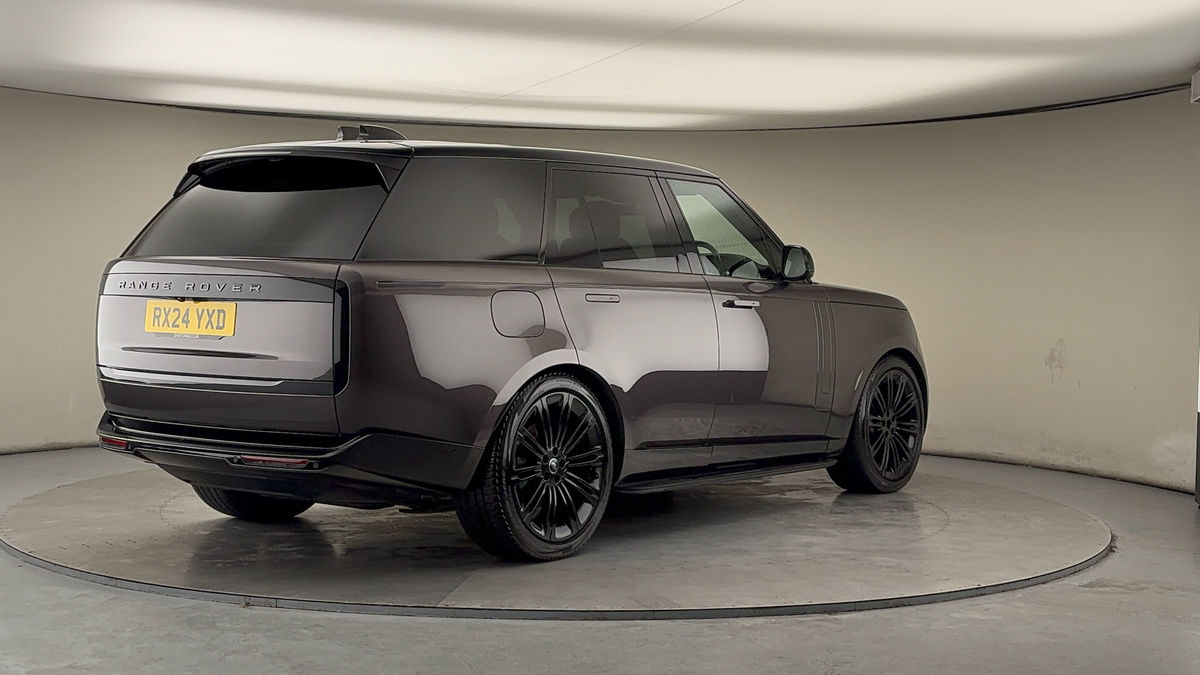 More views of Land Rover Range Rover