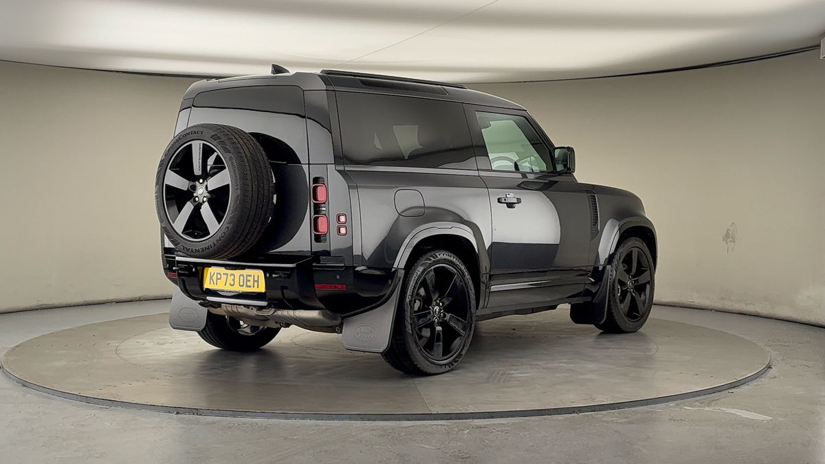 More views of Land Rover Defender 90