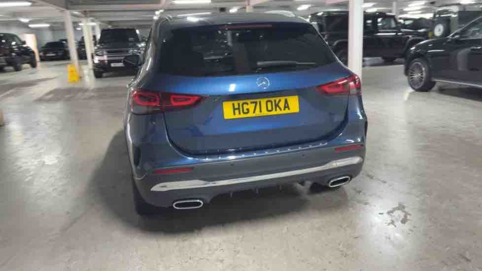 More views of Mercedes-Benz GLA