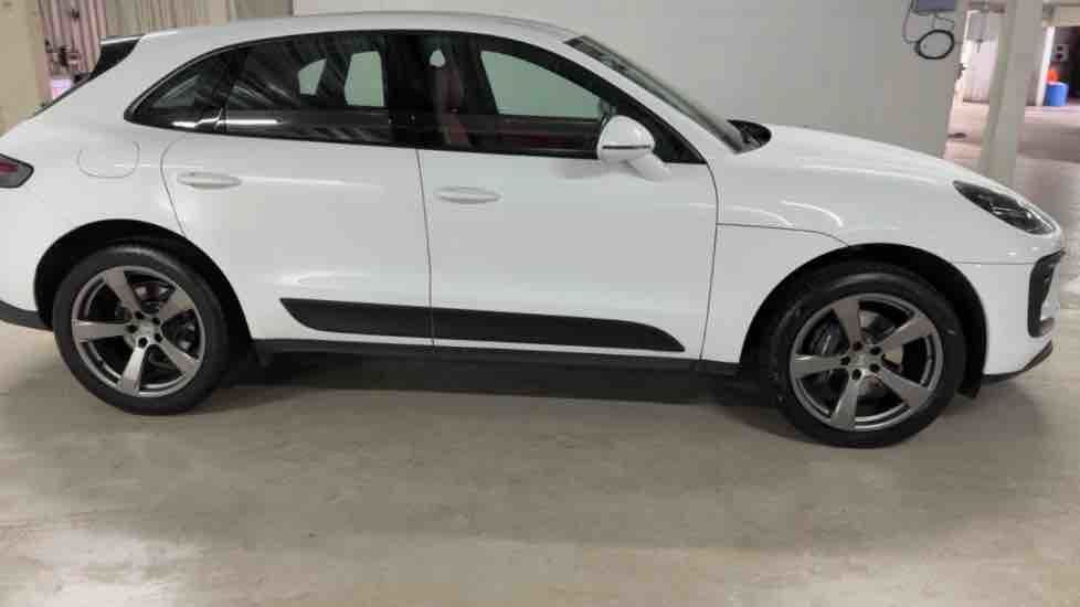 More views of Porsche Macan