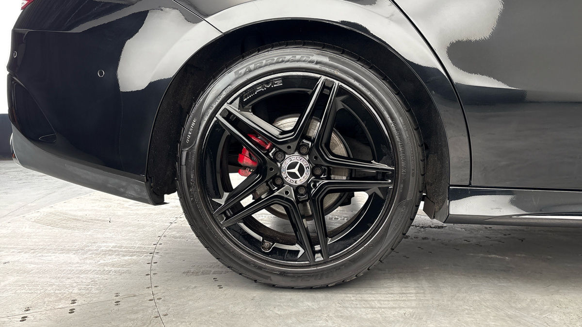 Mercedes-Benz CLA Image 10