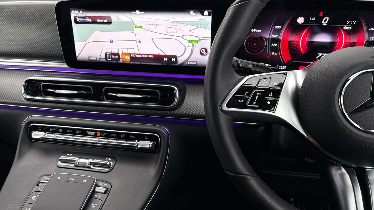 Mercedes-Benz V Class Image 13