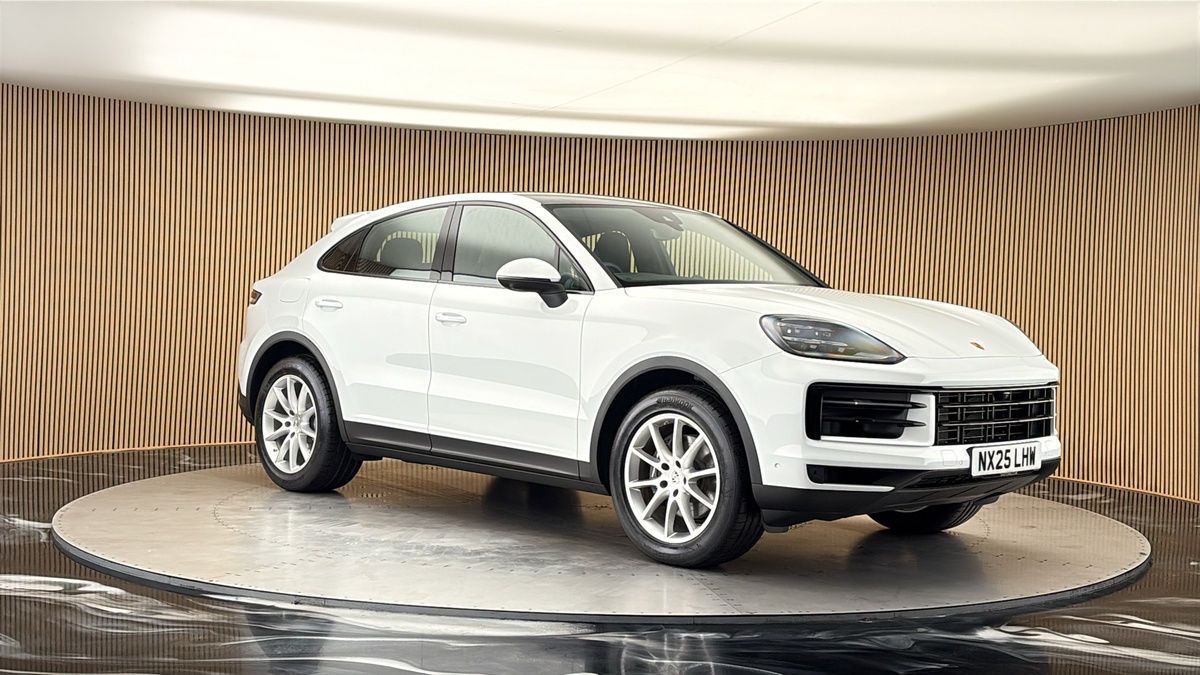 More views of Porsche Cayenne