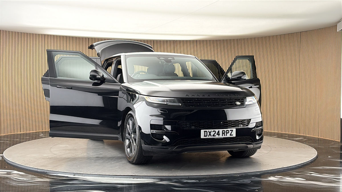 More views of Land Rover Range Rover Sport