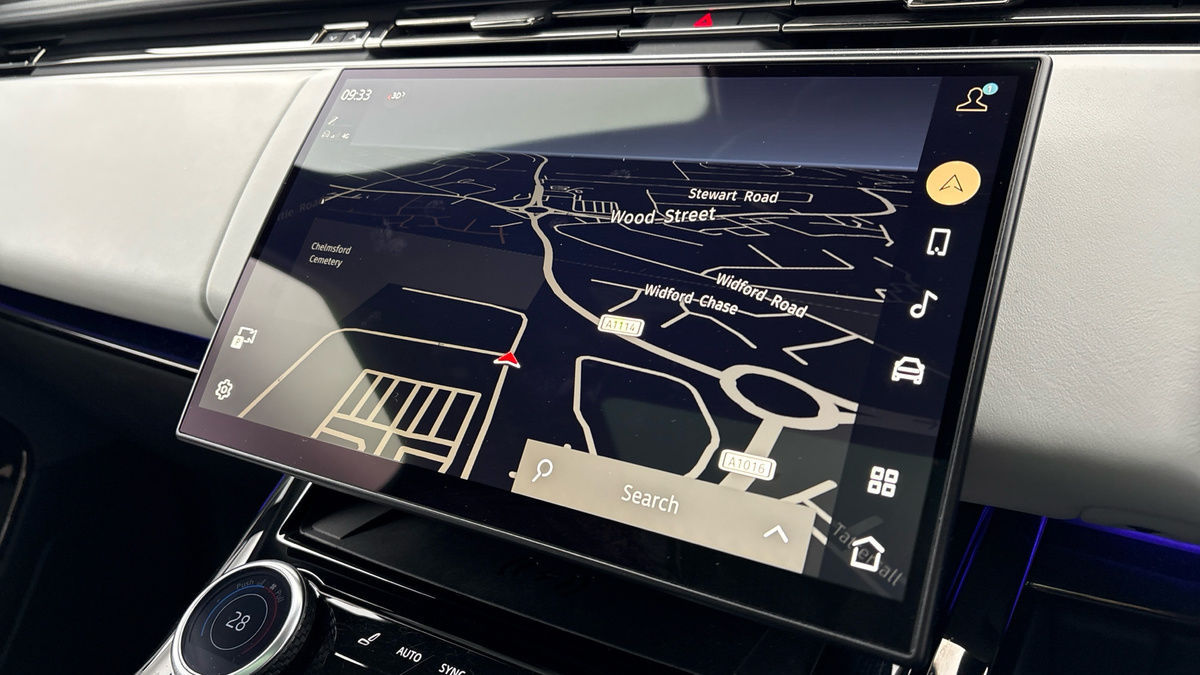 Land Rover Range Rover Sport Image 17