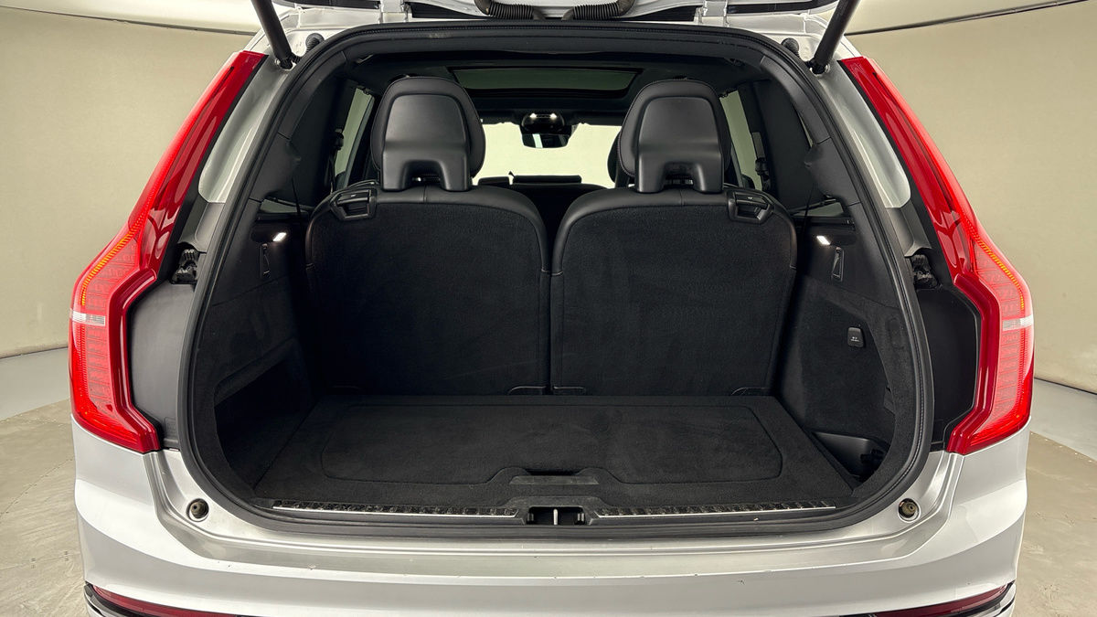 Volvo XC90 Image 11