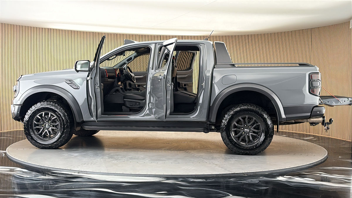 More views of Ford Ranger