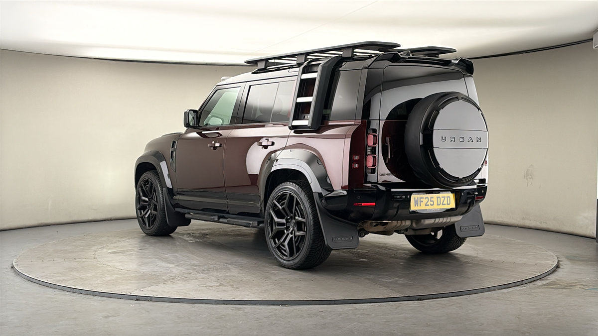 Land Rover Defender 110 Urban Image 2
