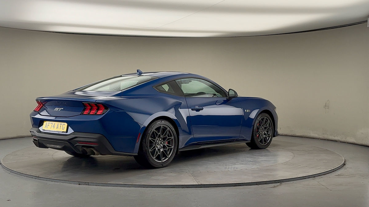 Ford Mustang Image 21